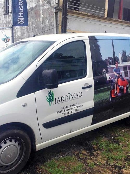 Tienda de maquinaria con servicio técnico en Padrón